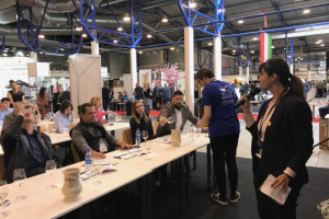 2019.5.3-4 Vyno Dienos International Wine Trade fair in Lithuania - Michele Shah holding masterclass on Italian wines