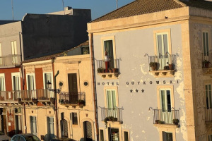 Singapore Winelovers trip to Sicily - November 2022